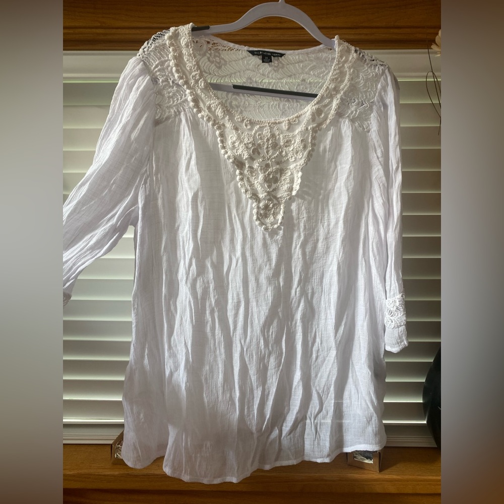 White Zac & Rachel Sheer Blouse, size 2X